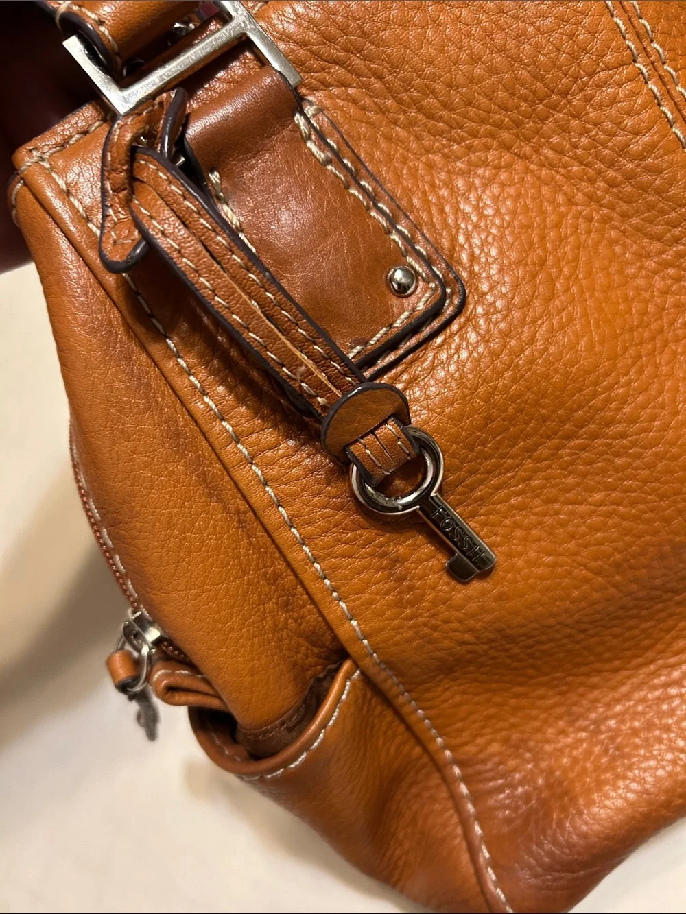 Fossil pebbled leather